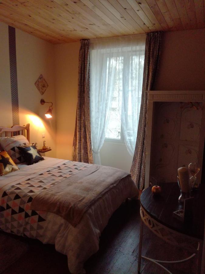 Chez Lorette Mauze-sur-le-Mignon Exterior photo